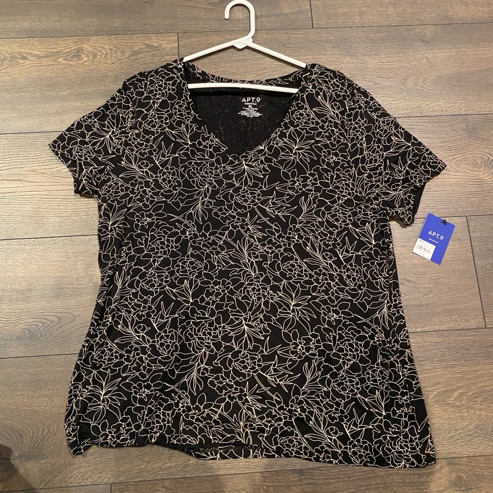Apt. 9 Top